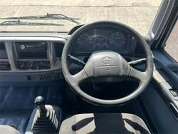 2008 Hino 500