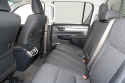 2021 Toyota Hilux SR5