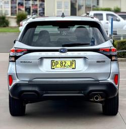 2025 Subaru Forester Hybrid Touring