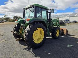 1995 John Deere 6400
