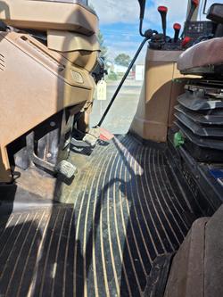 1995 John Deere 6400