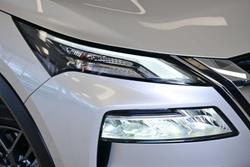 2024 Nissan X-TRAIL ST