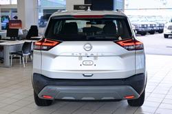 2024 Nissan X-TRAIL ST