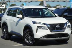 2024 Nissan X-TRAIL ST