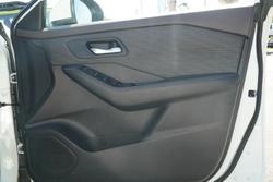 2024 Nissan X-TRAIL ST