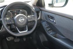 2024 Nissan X-TRAIL ST