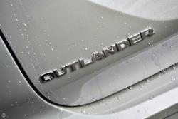 2025 Mitsubishi Outlander Exceed Tourer ZM MY25 AWD Moonstone Grey with Black Roof