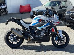 2025 BMW M 1000 XR M 1000 White