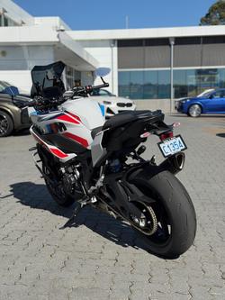 2025 BMW M 1000 XR M 1000 White