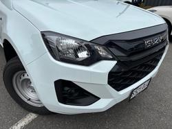 2026 Isuzu D-MAX SX High Ride MY25.5 4x2 Mineral White