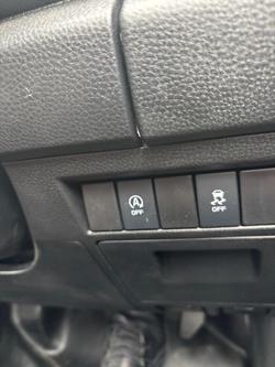 2026 Isuzu D-MAX SX High Ride MY25.5 4x2 Mineral White