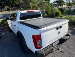 2021 Nissan Navara SL
