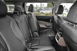 2026 Kia Carnival GT-Line