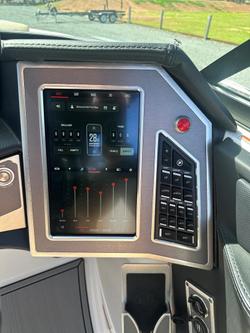 2022 MasterCraft X22