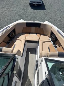 2022 MasterCraft X22