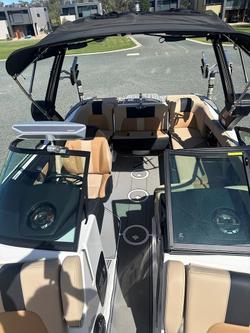 2022 MasterCraft X22