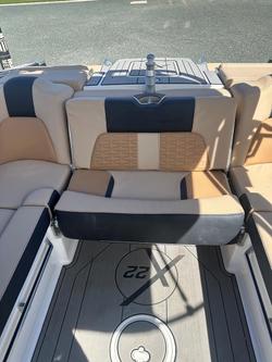 2022 MasterCraft X22