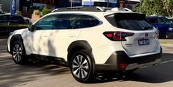2025 Subaru Outback AWD Touring XT