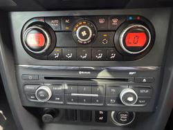 2013 Renault Koleos Expression H45 PHASE II Cayenne Orange