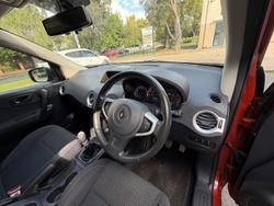 2013 Renault Koleos Expression H45 PHASE II Cayenne Orange