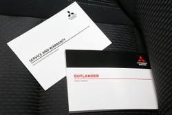 2025 Mitsubishi Outlander LS