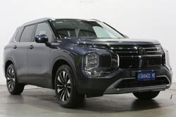 2025 Mitsubishi Outlander LS