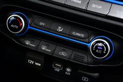 2020 Hyundai Veloster