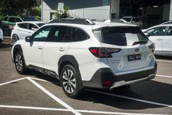 2025 Subaru Outback AWD Touring XT