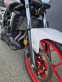 2019 Yamaha MT-03 ABS 321 (MT03LA) MT White