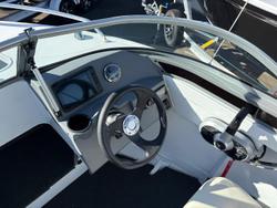 2025 QUINTREX 481 Fishabout