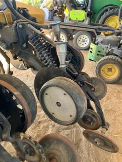 2023 SERAFIN ULTISOW 8M FOLDING LINKAGE BAR USED YELLOW