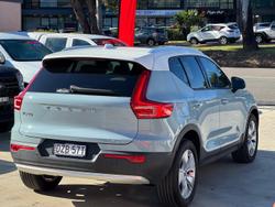 2018 Volvo XC40 T4 Momentum