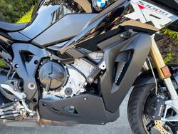 2025 BMW Motorrad S 1000 XR Black