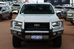 2021 Toyota Hilux SR5