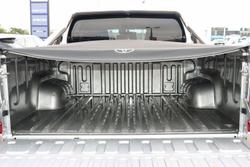 2021 Toyota Hilux SR5
