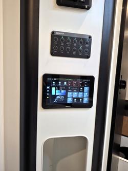 2026 On The Move Traxx 6.6