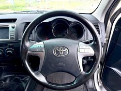 2013 Toyota Hilux SR KUN26R MY12 4X4 Glacier White