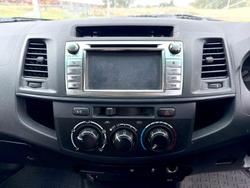2013 Toyota Hilux SR KUN26R MY12 4X4 Glacier White