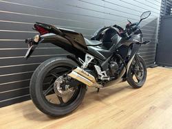 2016 Honda CBR300R Black