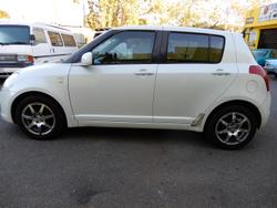 2008 Suzuki Swift RS415 Pearl White
