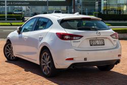 2017 Mazda 3 SP25 Astina