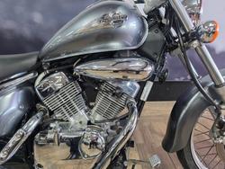 2013 Suzuki VL250 (LC250 INTRUDER) SILVER