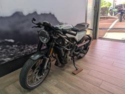 2021 HUSQVARNA VITPILEN 401 GREY