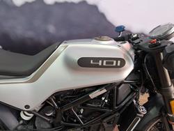 2021 HUSQVARNA VITPILEN 401 GREY