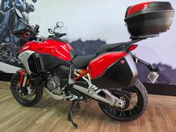 2021 DUCATI MULTISTRADA V4 S RED