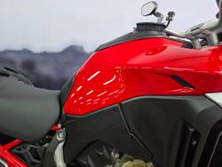 2021 DUCATI MULTISTRADA V4 S RED