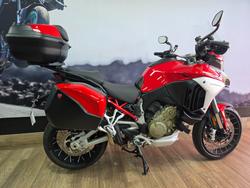 2021 DUCATI MULTISTRADA V4 S RED
