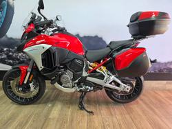2021 DUCATI MULTISTRADA V4 S RED