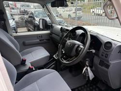 2023 Toyota Landcruiser GXL
