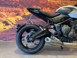 2026 Triumph Trident 660 Trident White